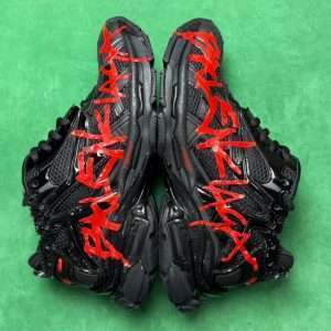 Balenciaga Runner Graffiti (Lote GO)