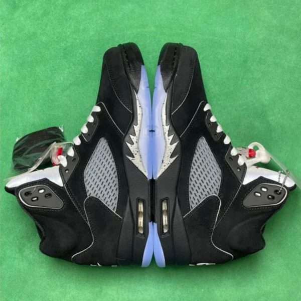 Air Jordan 5 Retro OG Black Metallic