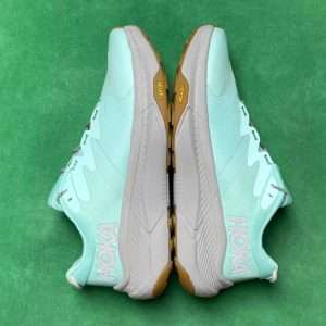 HOKA - Transport