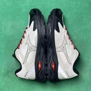 blanco negro Mizuno Racer S Outdoor – BD Batch