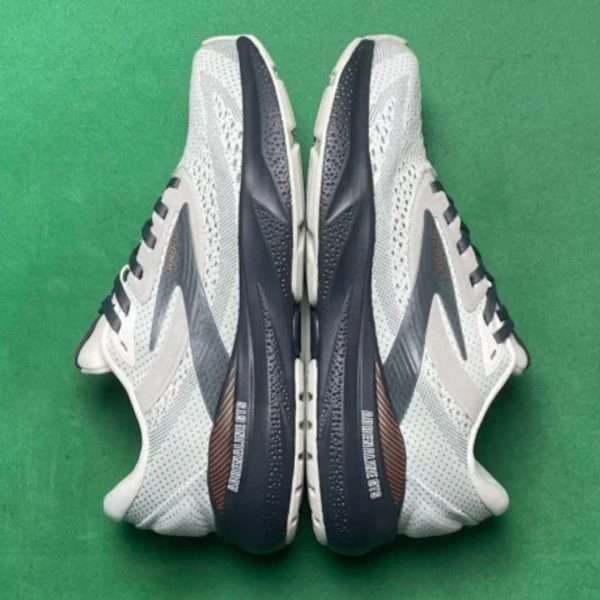 Brooks Adrenaline GTS 24 "Chasing the Mist" – BD Batch